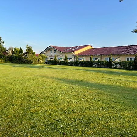 Hotel Zum Fliegerwirt Mengen Kültér fotó