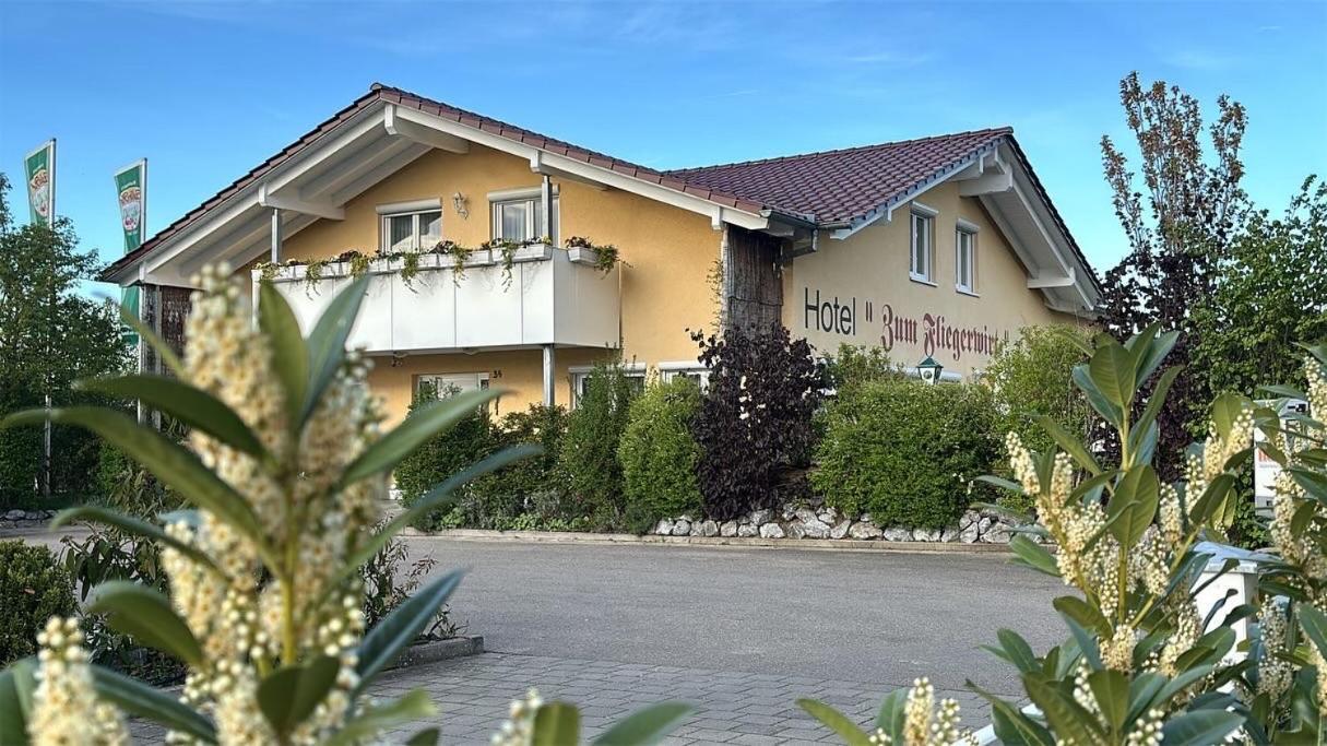 Hotel Zum Fliegerwirt Mengen Kültér fotó
