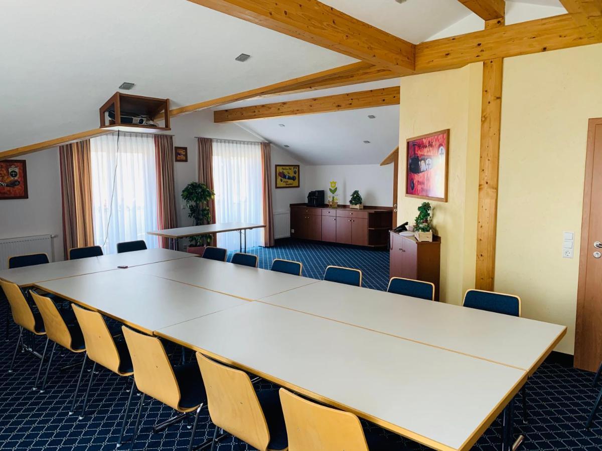 Hotel Zum Fliegerwirt Mengen Kültér fotó