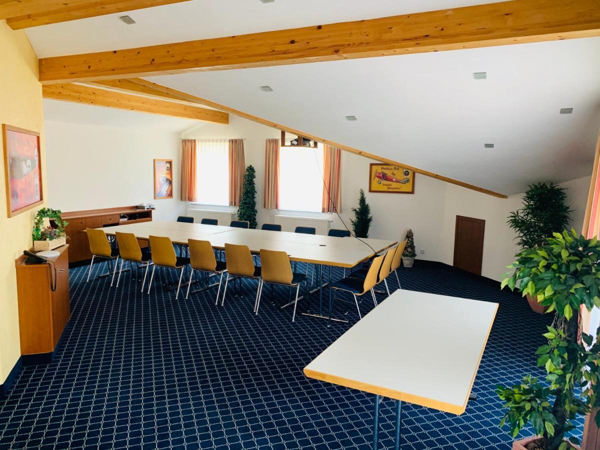 Hotel Zum Fliegerwirt Mengen Kültér fotó